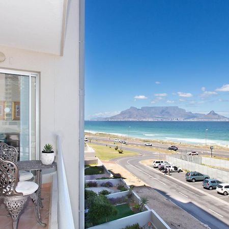 Luxury Beachfront 2 Bed, 2 Bath With Communal Swimming Pool Apartment Cape Town Exterior photo